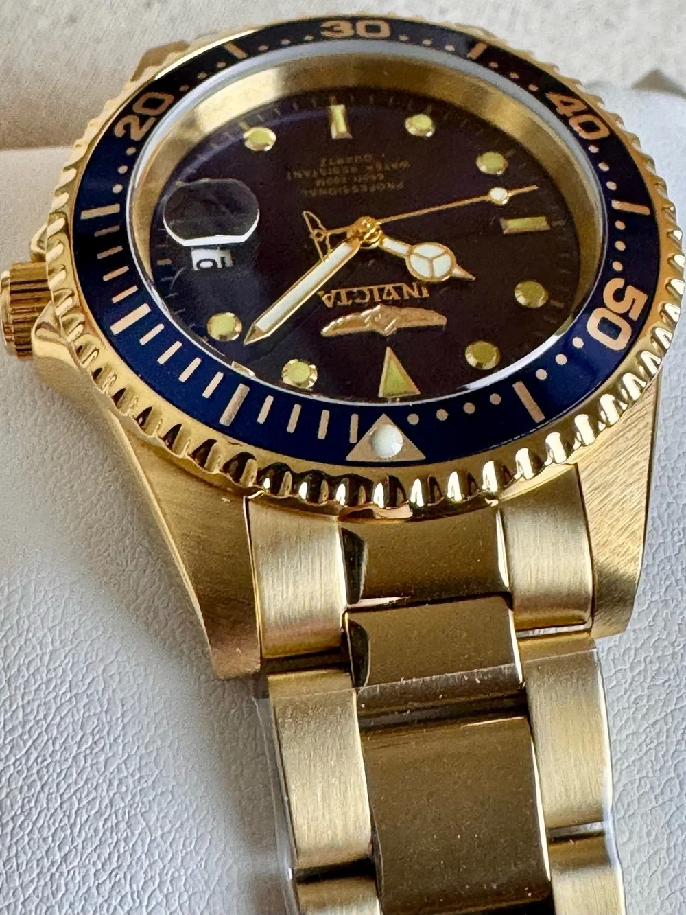 Invicta Pro Diver Blue Dial/Gold-tone Bezel 37.5mm Quartz Dive Watch 8937OB NWT